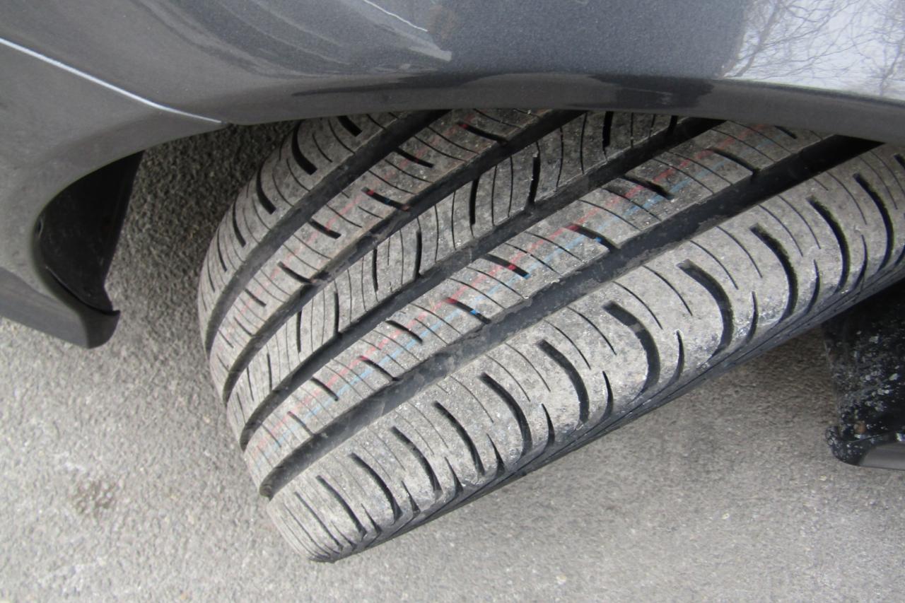 Saab 9-3 2dr Conv FWD 2010