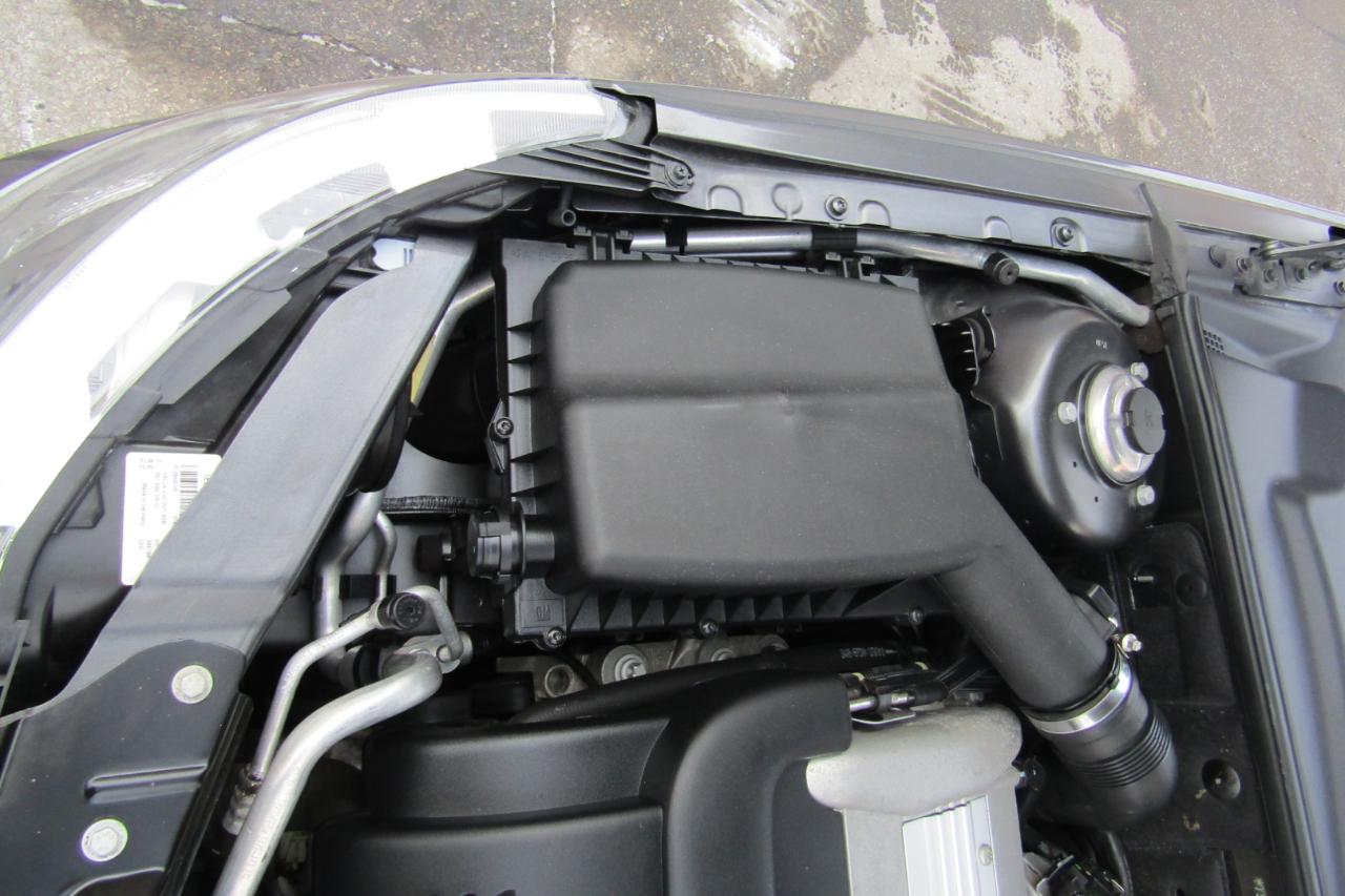 Saab 9-3 2dr Conv FWD 2010