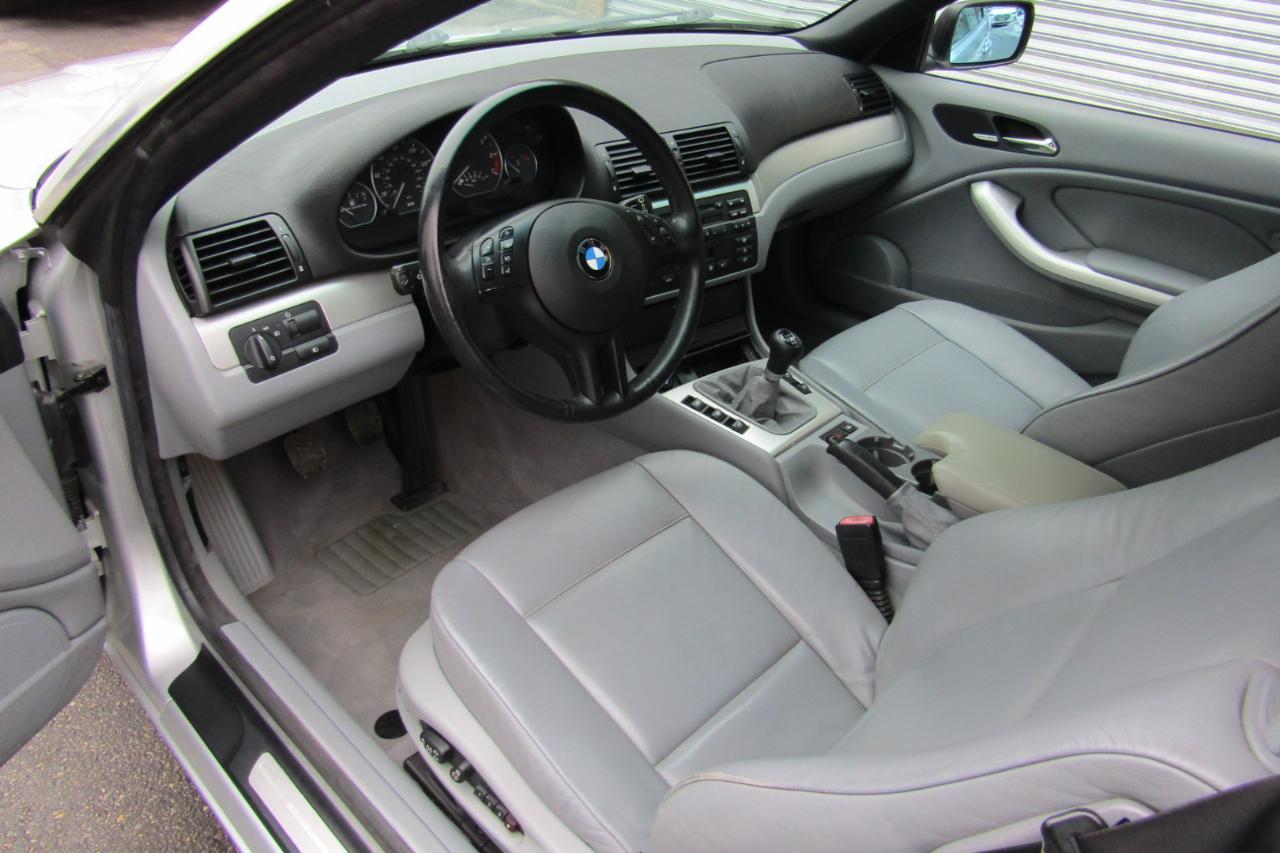 BMW 3 Series 330Ci 2dr Convertible 2002