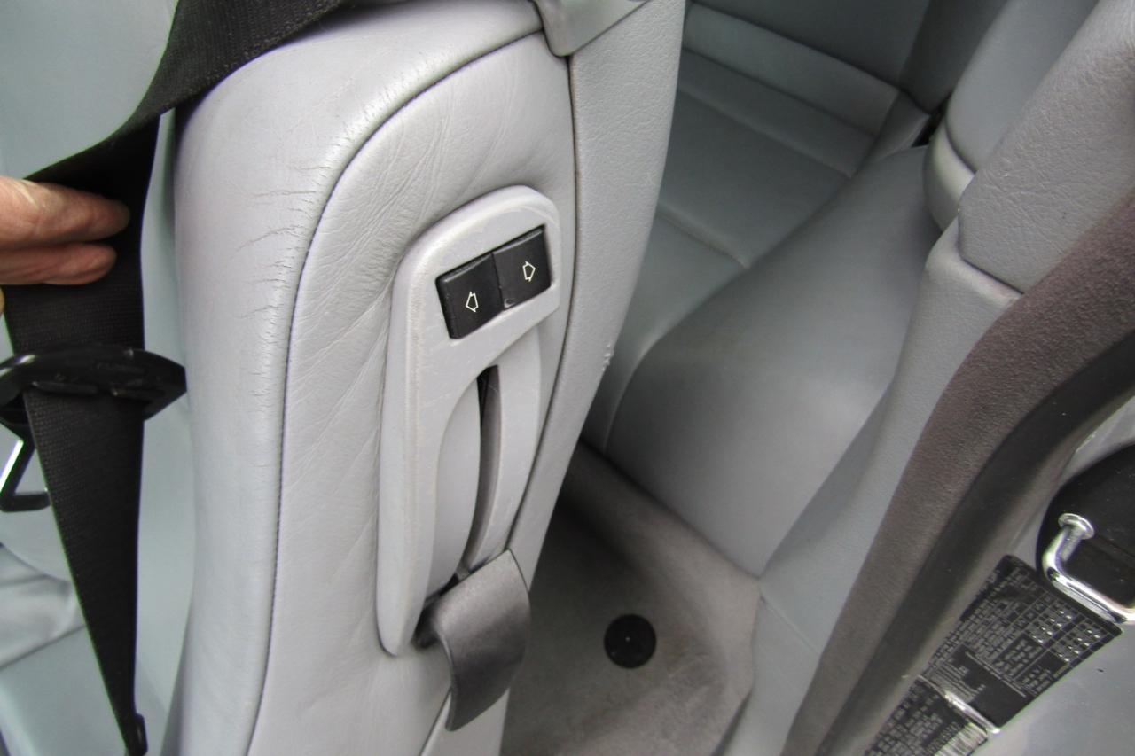 BMW 3 Series 330Ci 2dr Convertible 2002