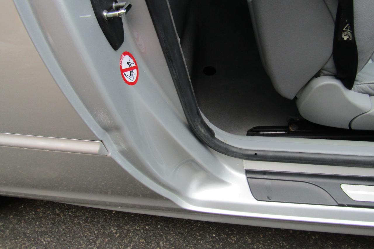 BMW 3 Series 330Ci 2dr Convertible 2002