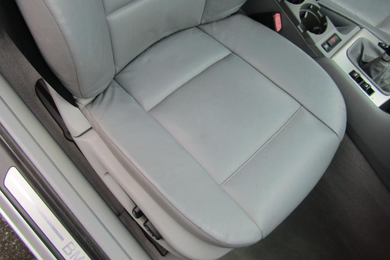 BMW 3 Series 330Ci 2dr Convertible 2002