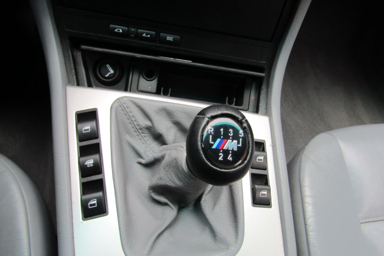 BMW 3 Series 330Ci 2dr Convertible 2002