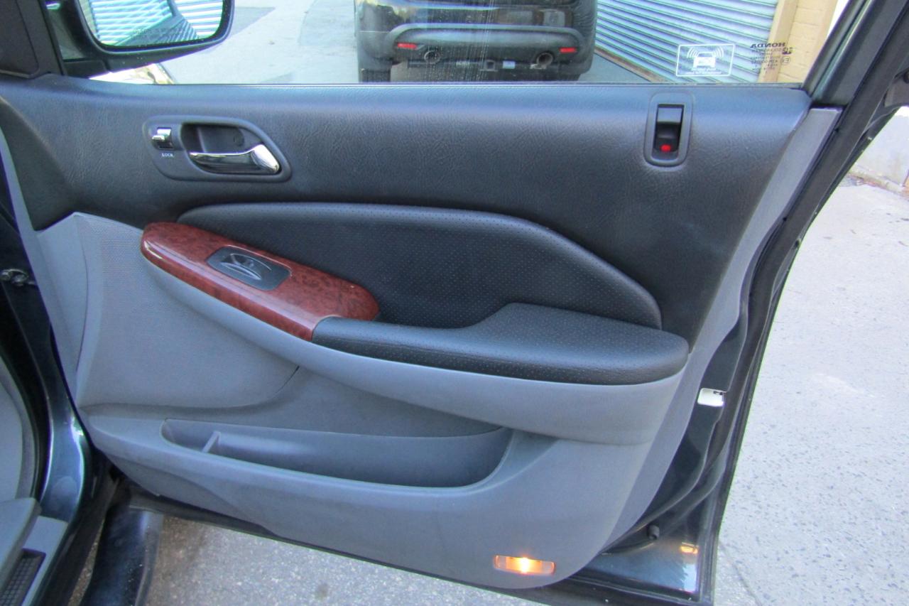 Acura MDX 4dr SUV 2003