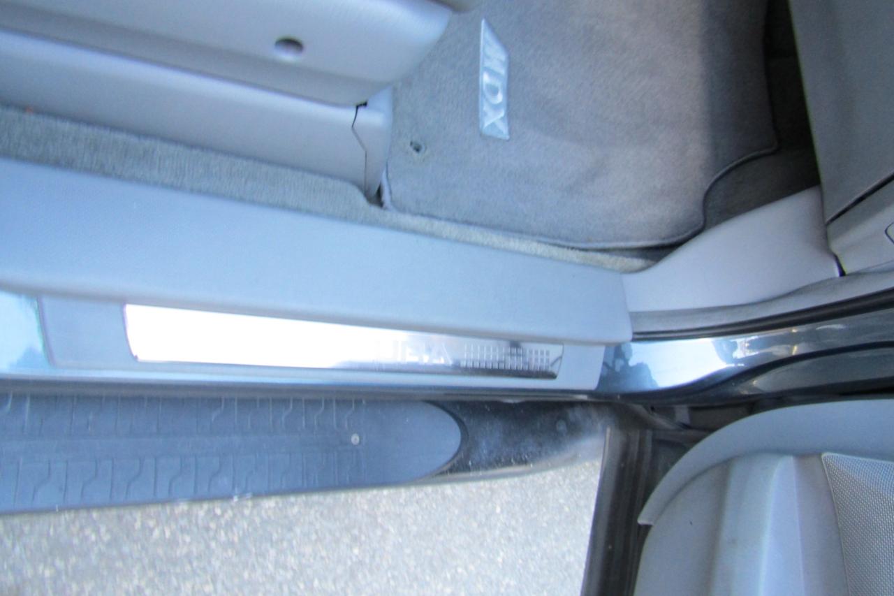 Acura MDX 4dr SUV 2003