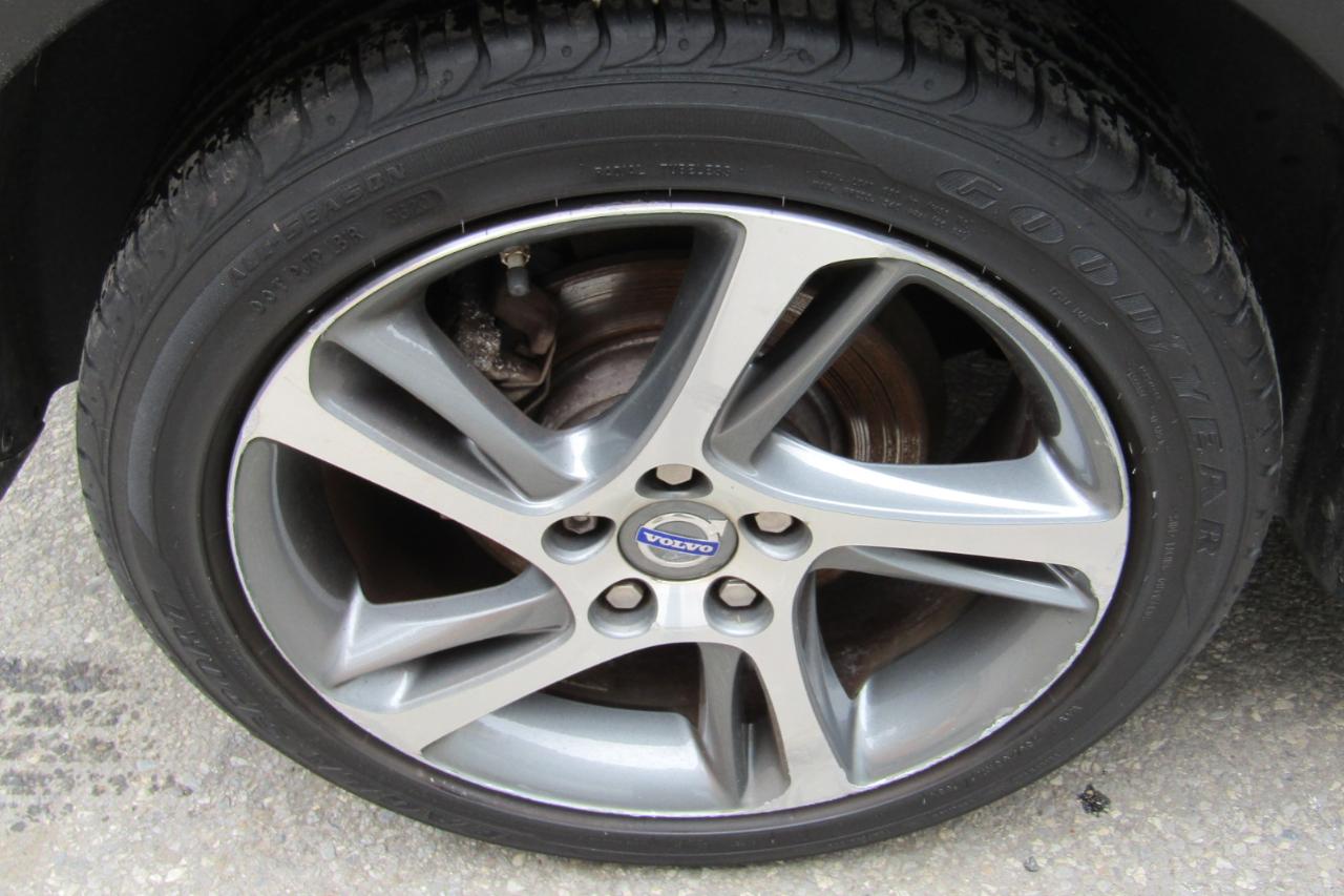 Volvo C30 2dr Cpe T5 2013