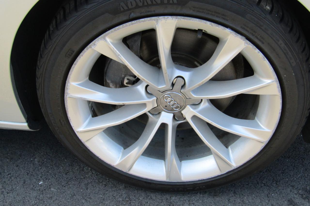 Audi A5 2dr Cabriolet Auto quattro 2.0T Premium 2013