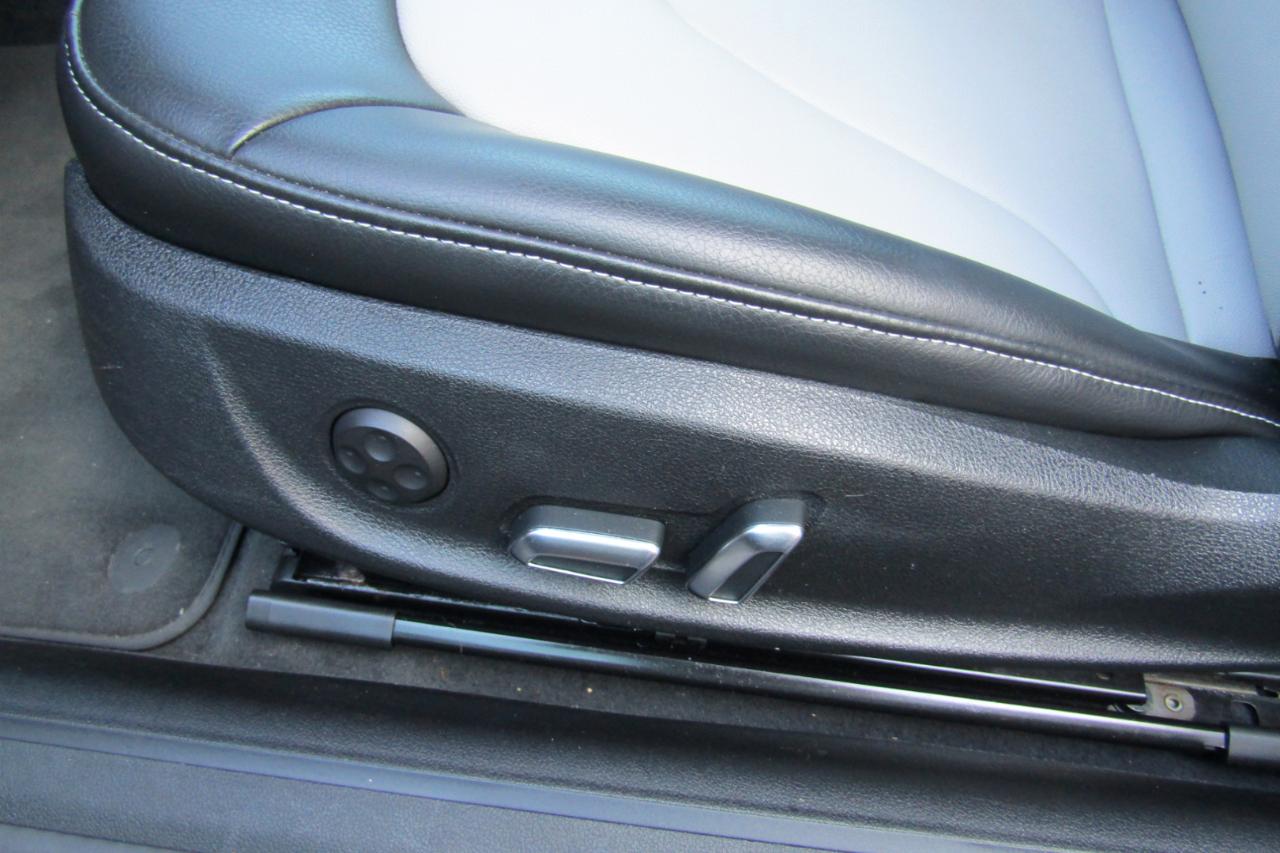 Audi A5 2dr Cabriolet Auto quattro 2.0T Premium 2013