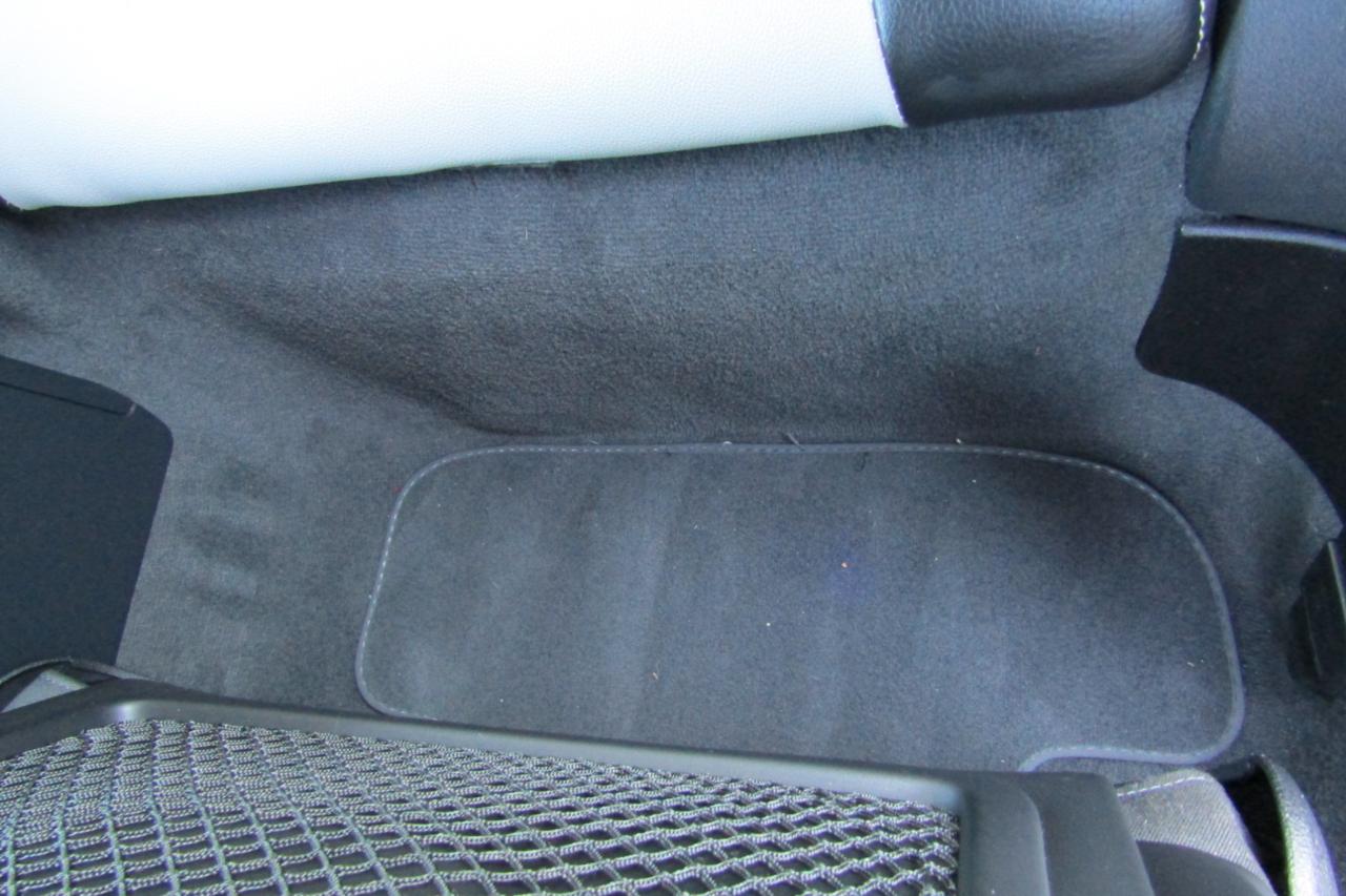 Audi A5 2dr Cabriolet Auto quattro 2.0T Premium 2013