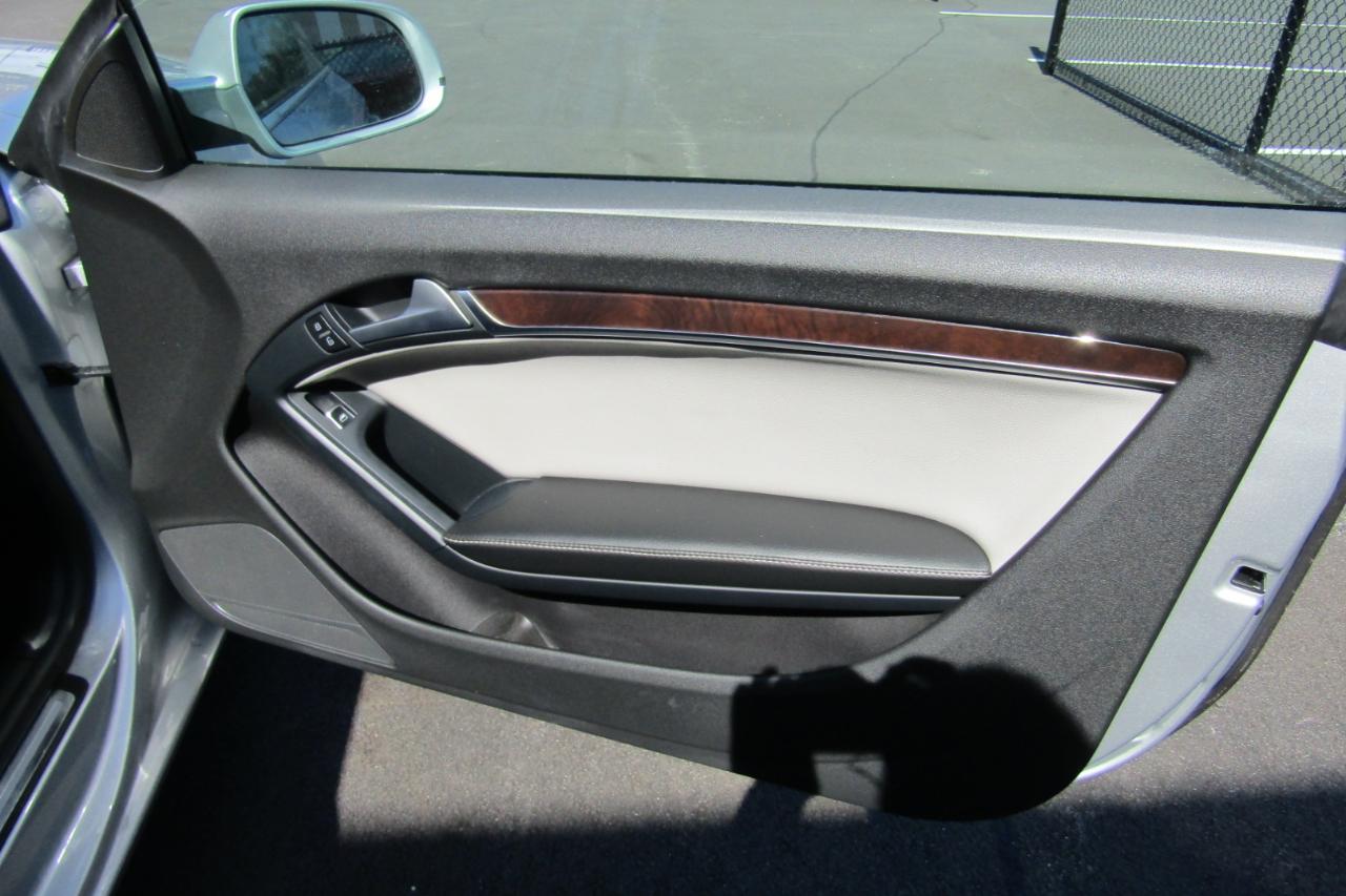 Audi A5 2dr Cabriolet Auto quattro 2.0T Premium 2013