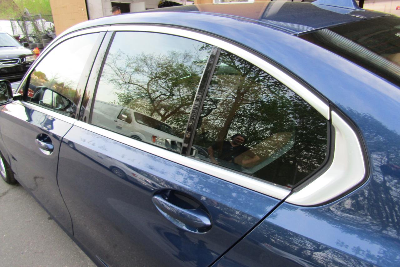 BMW 3 Series 330e xDrive Plug-In Hybrid 2024