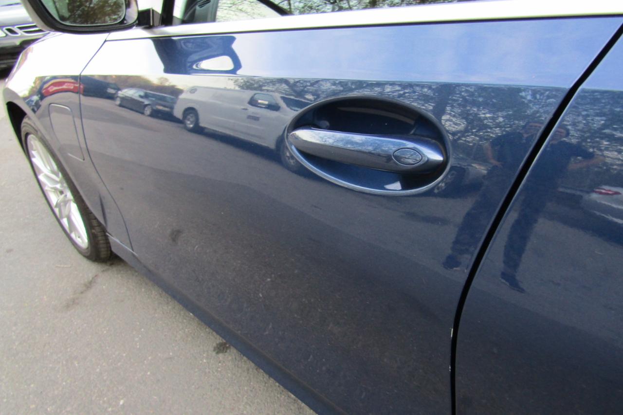 BMW 3 Series 330e xDrive Plug-In Hybrid 2024