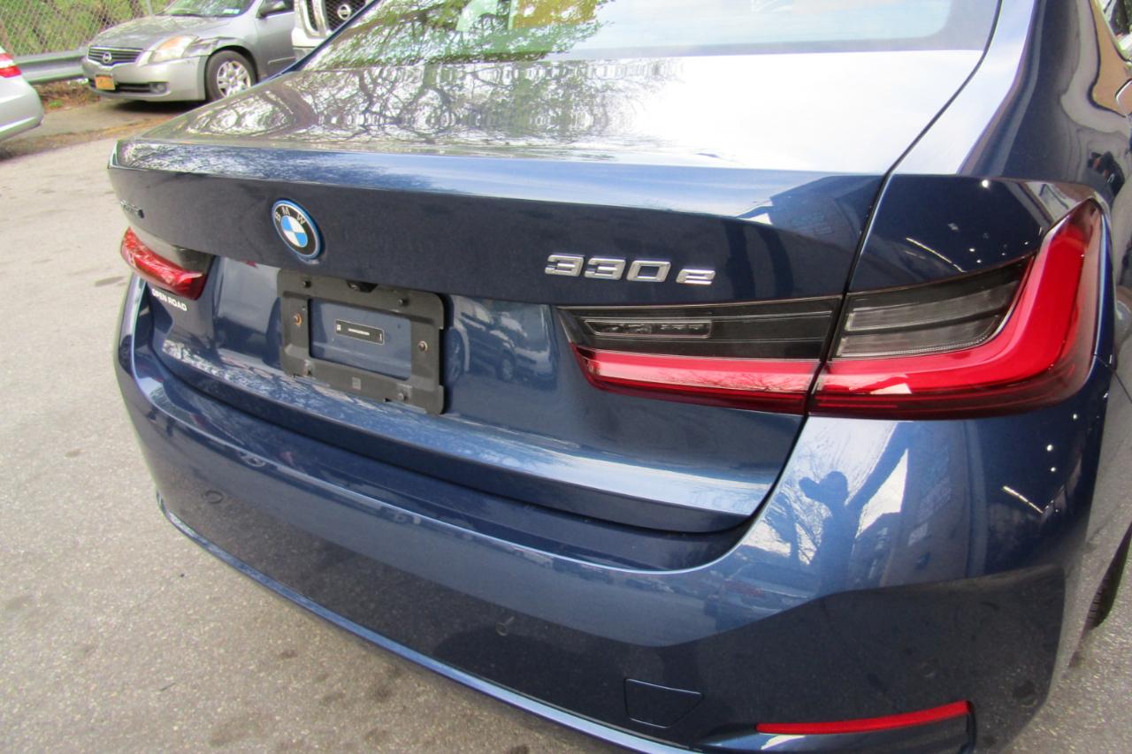 BMW 3 Series 330e xDrive Plug-In Hybrid 2024