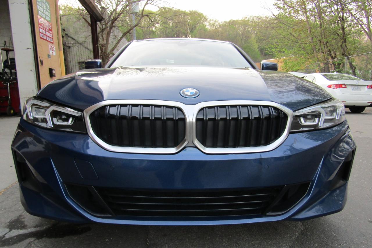 BMW 3 Series 330e xDrive Plug-In Hybrid 2024