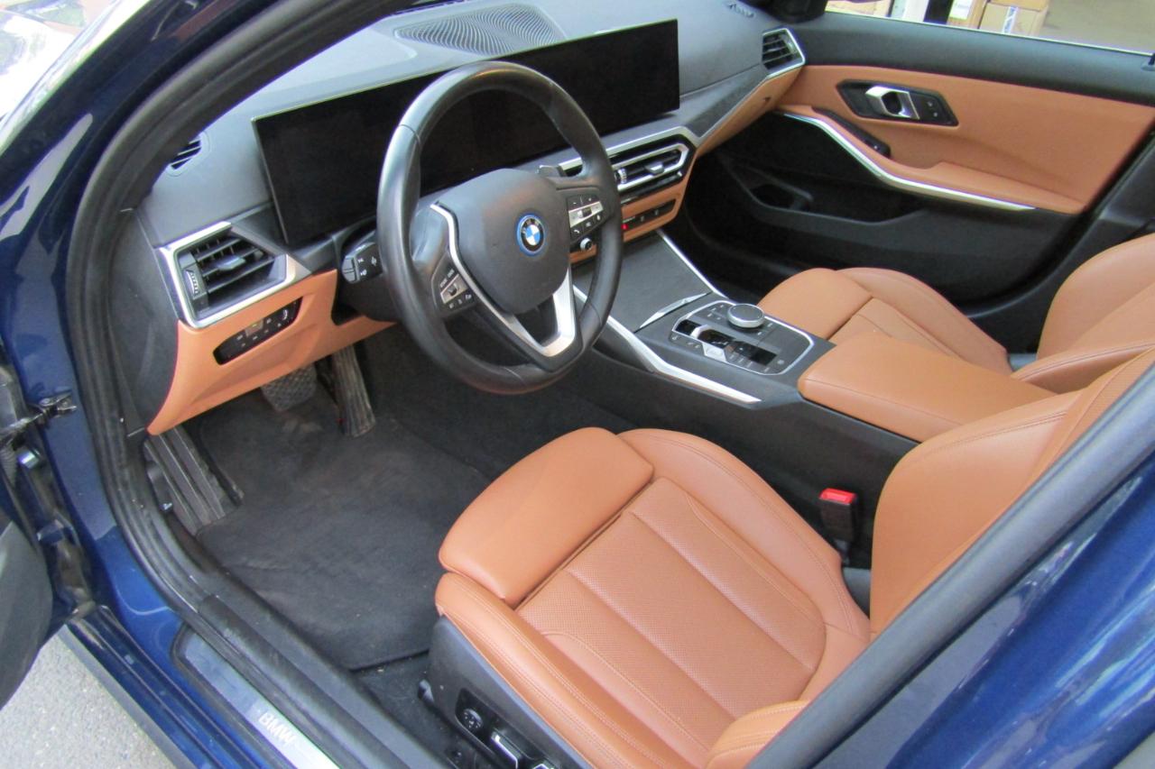 BMW 3 Series 330e xDrive Plug-In Hybrid 2024