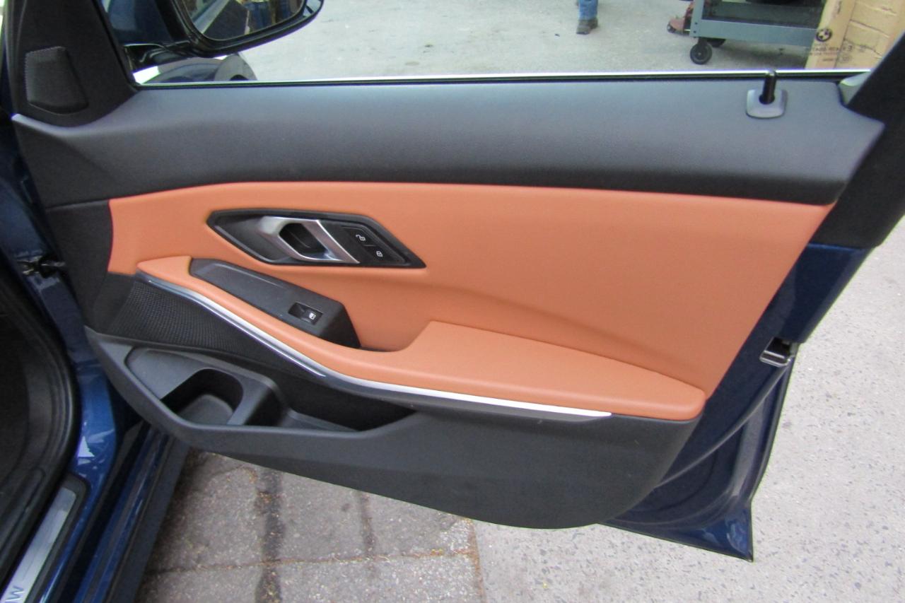 BMW 3 Series 330e xDrive Plug-In Hybrid 2024