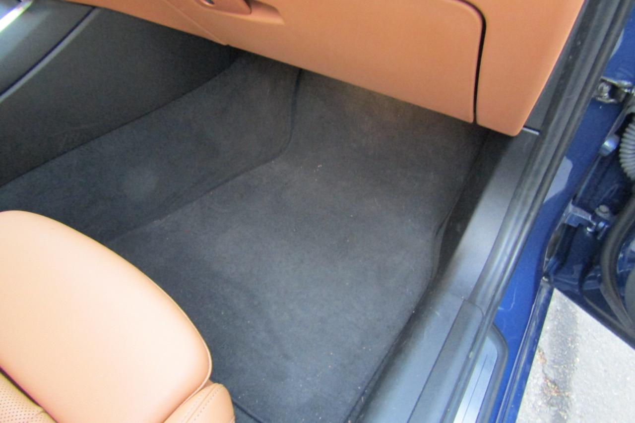 BMW 3 Series 330e xDrive Plug-In Hybrid 2024