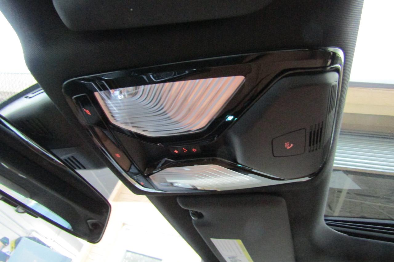 BMW 3 Series 330e xDrive Plug-In Hybrid 2024