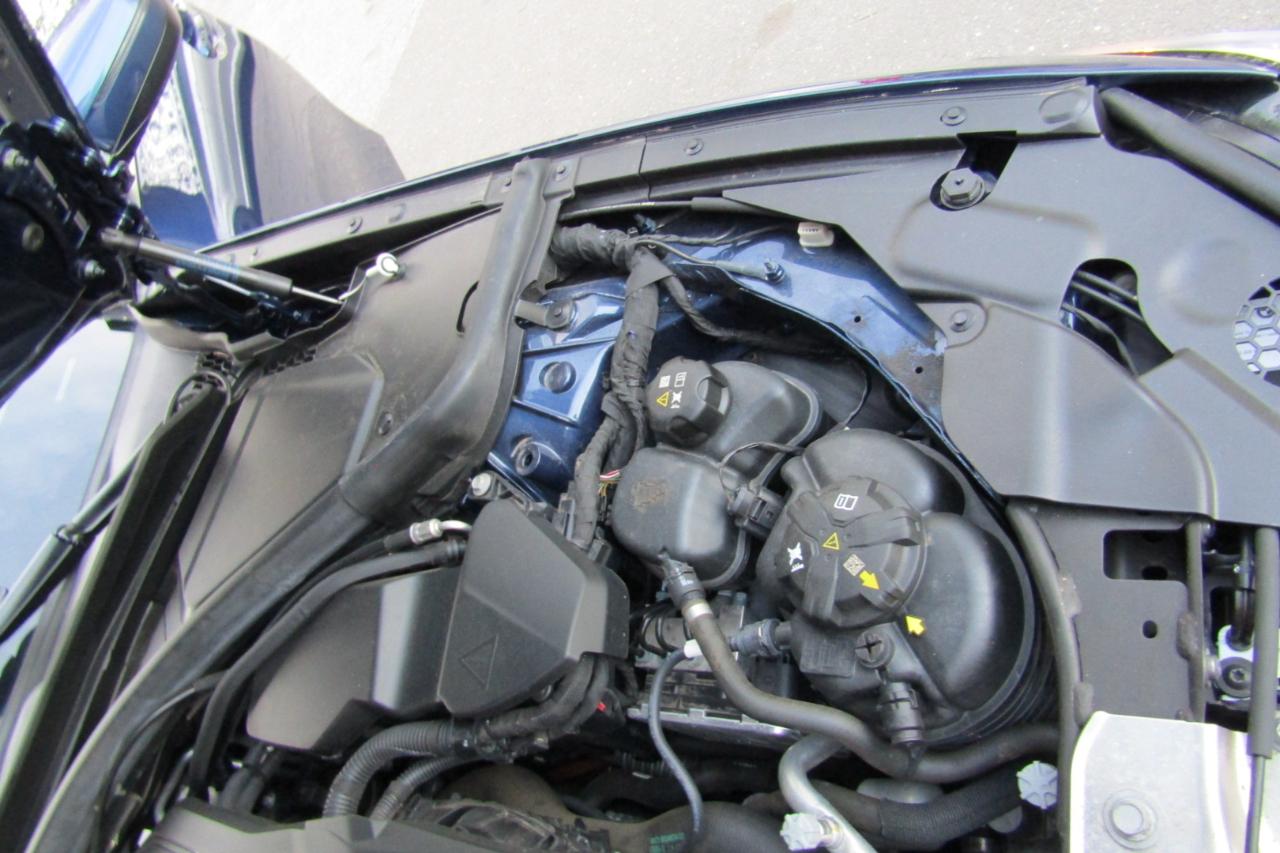 BMW 3 Series 330e xDrive Plug-In Hybrid 2024