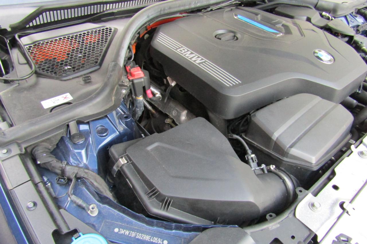 BMW 3 Series 330e xDrive Plug-In Hybrid 2024