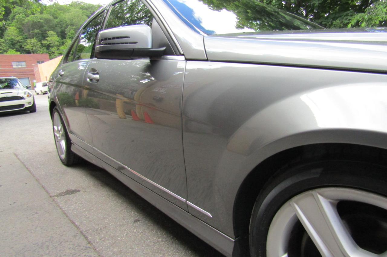 Mercedes-Benz C-Class 4dr Sdn C 300 Sport 4MATIC 2011