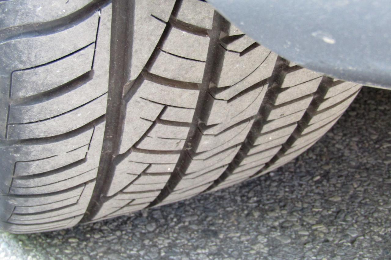 Mercedes-Benz C-Class 4dr Sdn C 300 Sport 4MATIC 2011