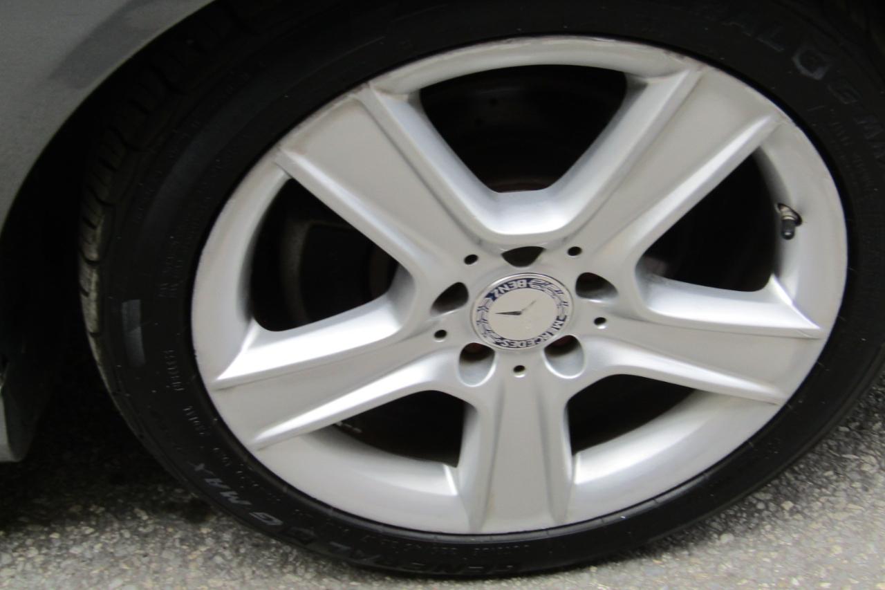 Mercedes-Benz C-Class 4dr Sdn C 300 Sport 4MATIC 2011