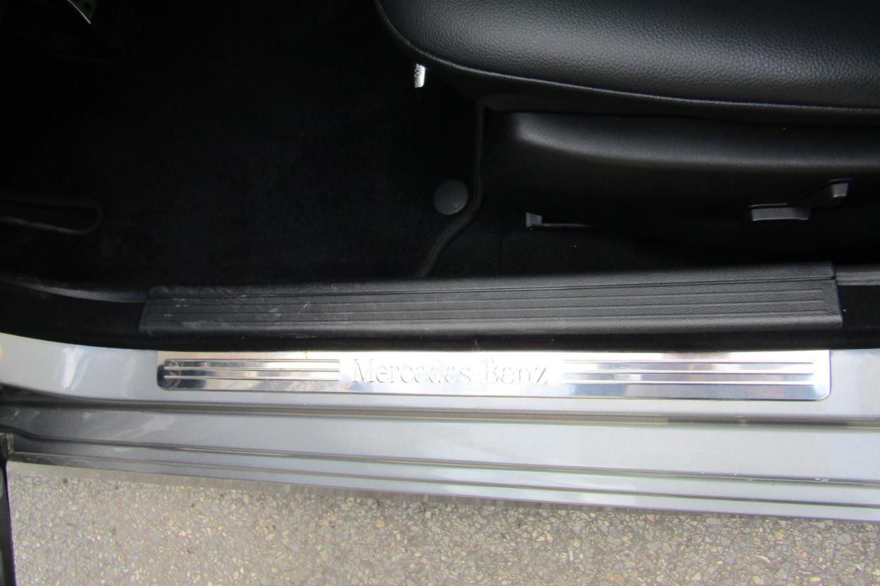 Mercedes-Benz C-Class 4dr Sdn C 300 Sport 4MATIC 2011