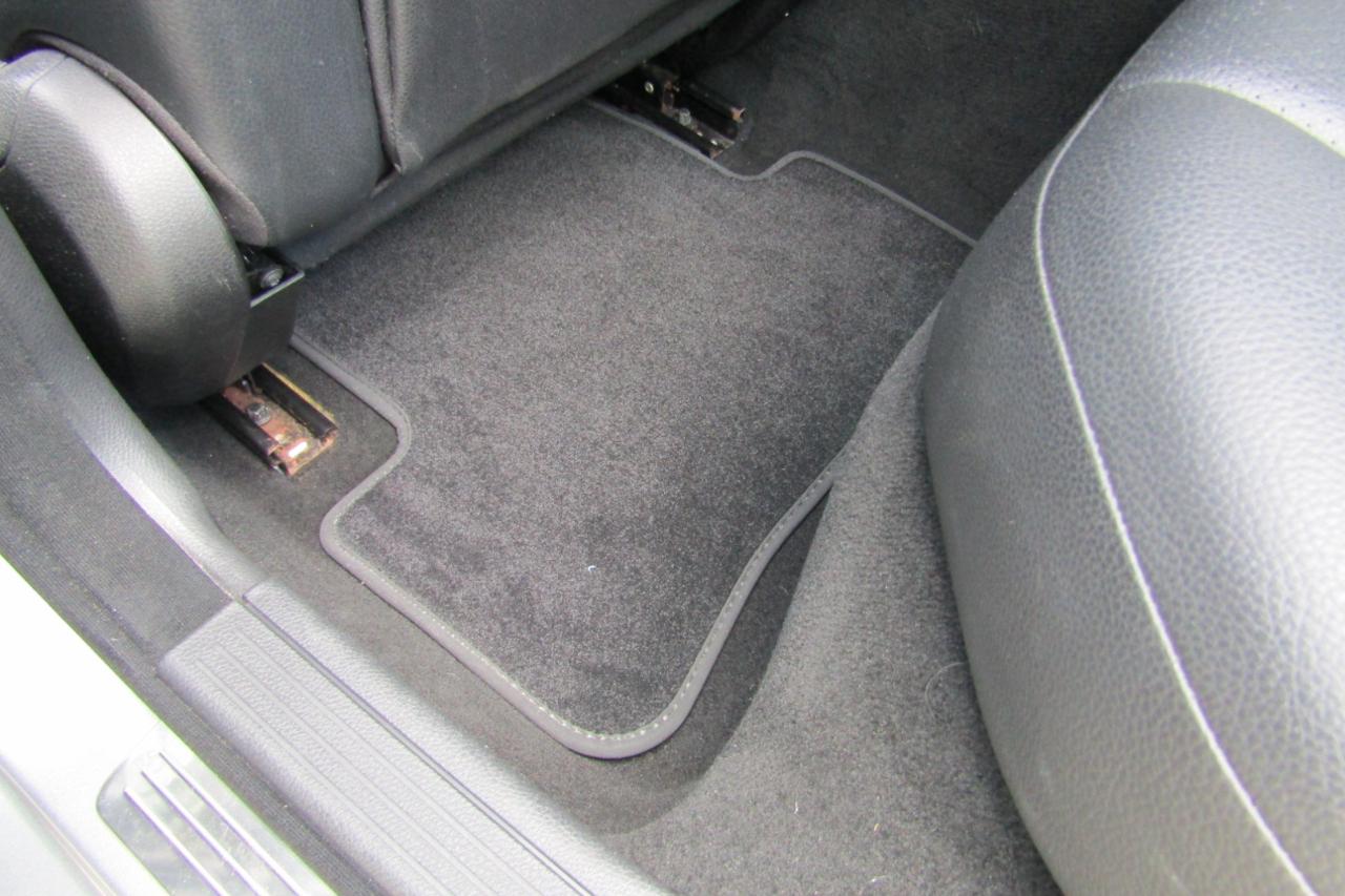 Mercedes-Benz C-Class 4dr Sdn C 300 Sport 4MATIC 2011