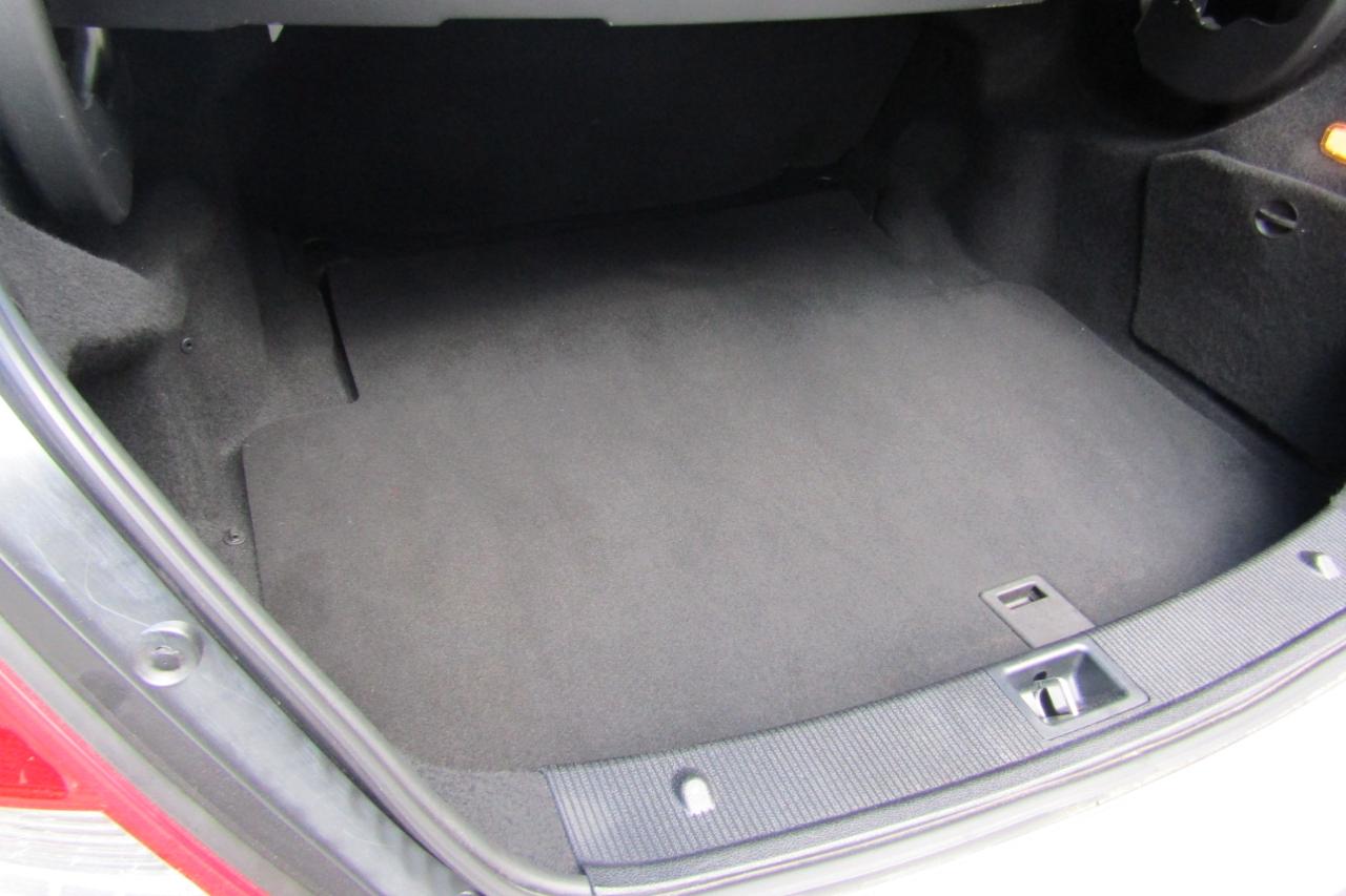 Mercedes-Benz C-Class 4dr Sdn C 300 Sport 4MATIC 2011