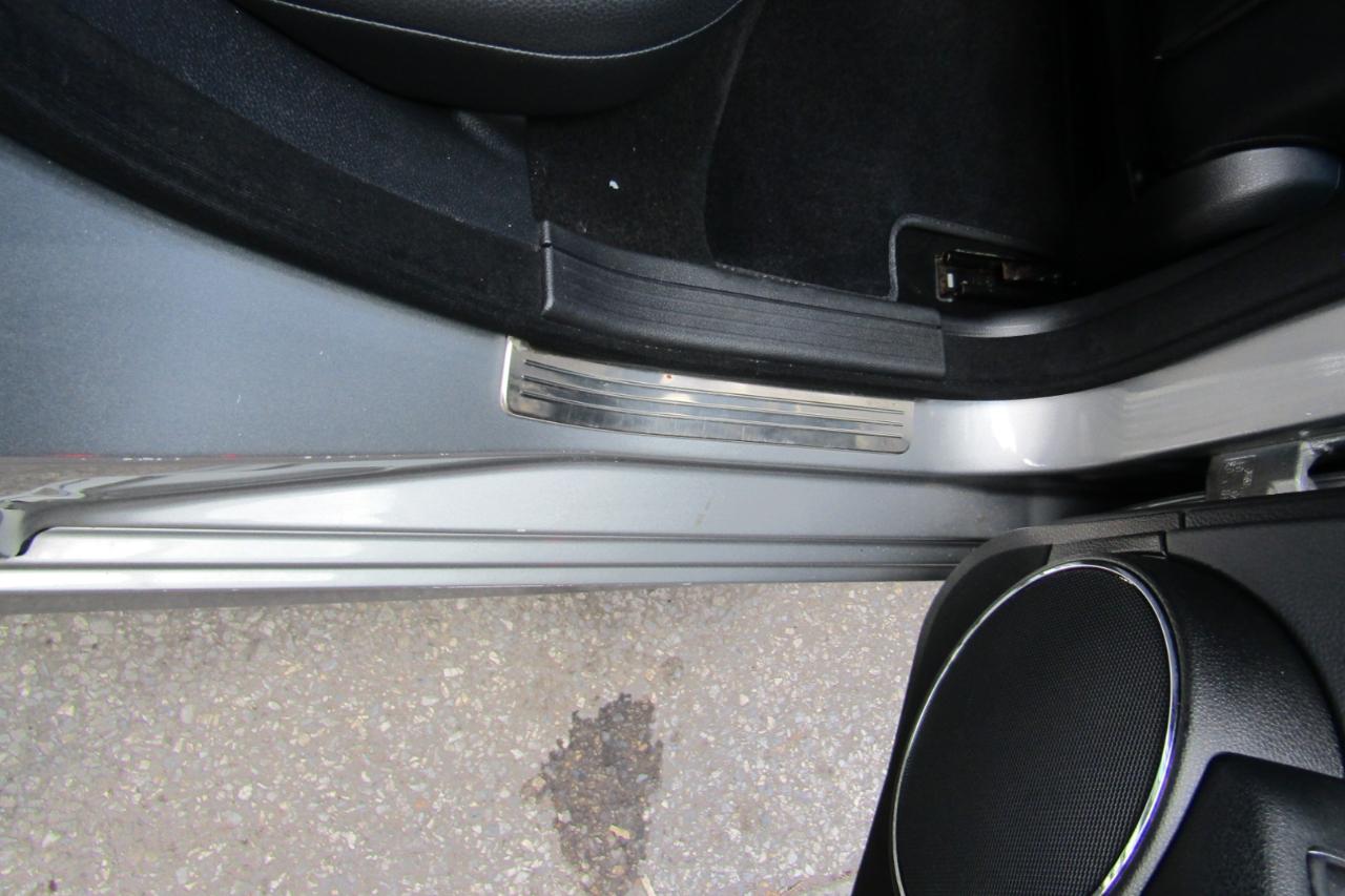 Mercedes-Benz C-Class 4dr Sdn C 300 Sport 4MATIC 2011