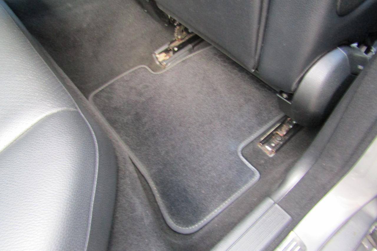 Mercedes-Benz C-Class 4dr Sdn C 300 Sport 4MATIC 2011