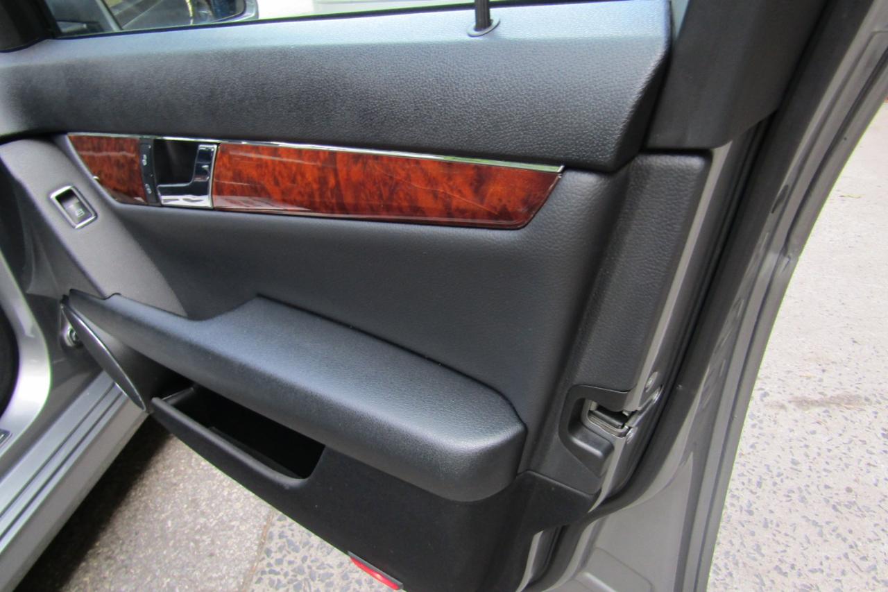 Mercedes-Benz C-Class 4dr Sdn C 300 Sport 4MATIC 2011