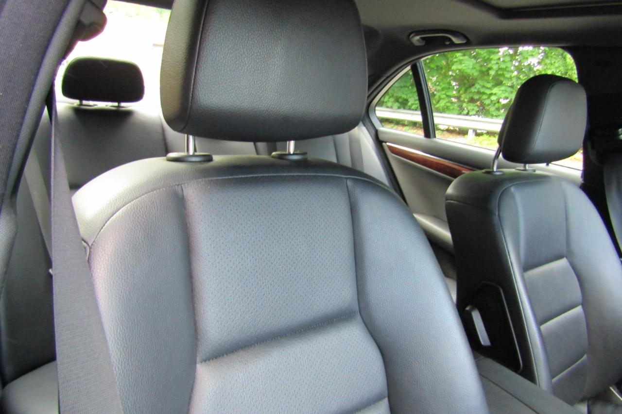 Mercedes-Benz C-Class 4dr Sdn C 300 Sport 4MATIC 2011