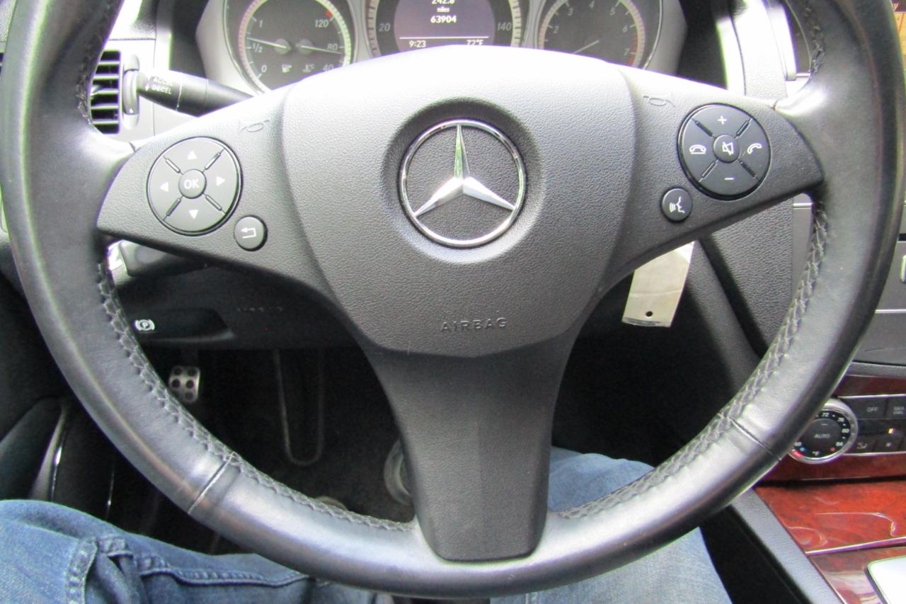 Mercedes-Benz C-Class 4dr Sdn C 300 Sport 4MATIC 2011