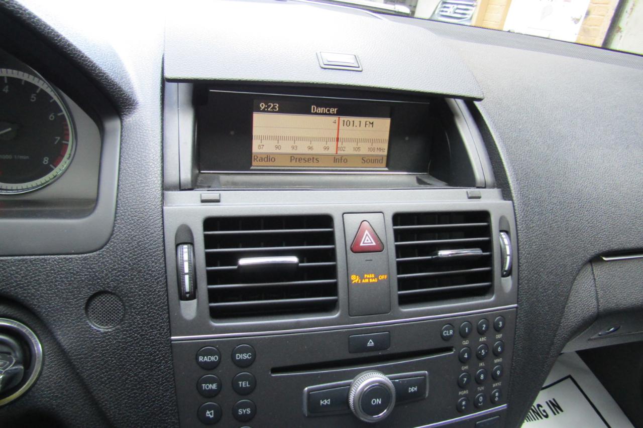 Mercedes-Benz C-Class 4dr Sdn C 300 Sport 4MATIC 2011