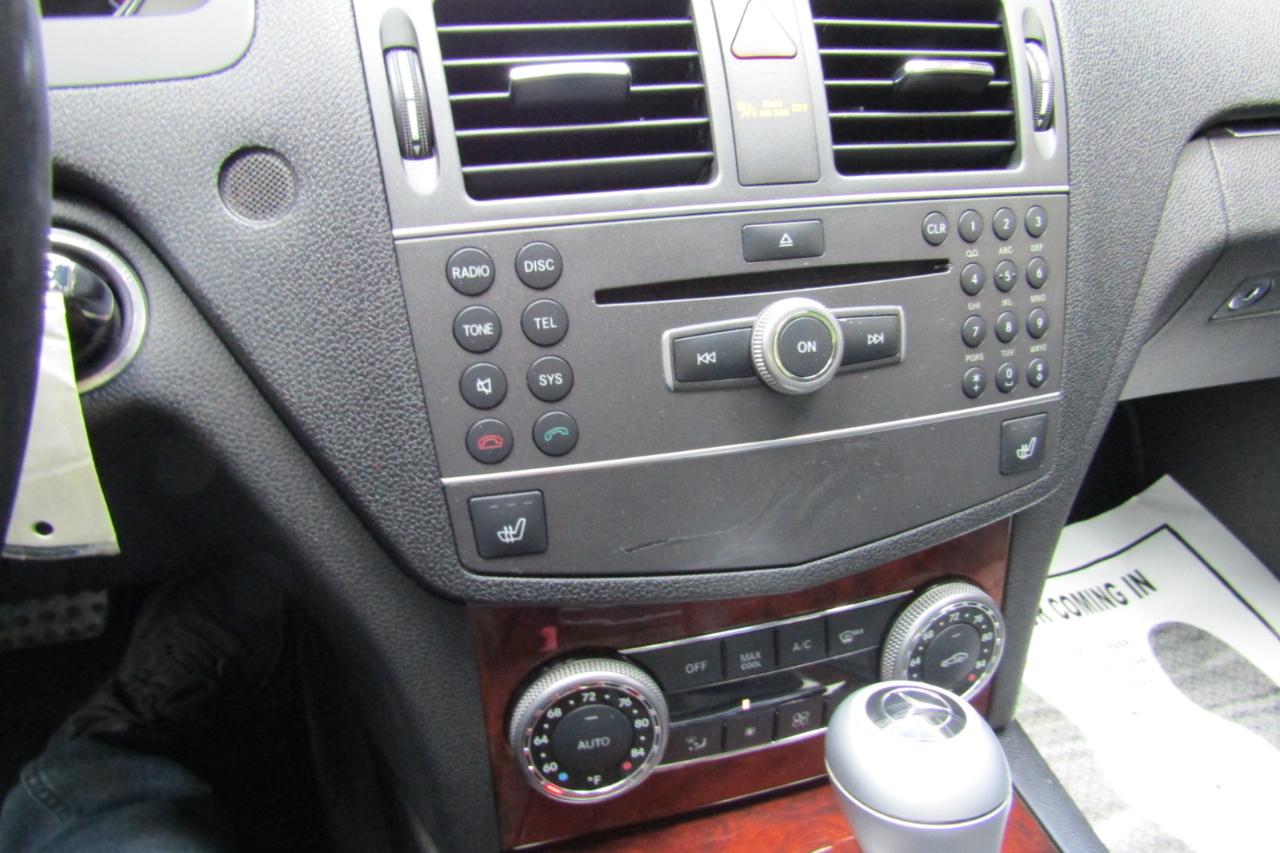 Mercedes-Benz C-Class 4dr Sdn C 300 Sport 4MATIC 2011