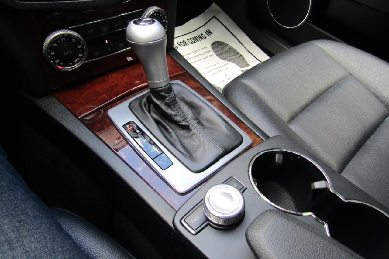 Mercedes-Benz C-Class 4dr Sdn C 300 Sport 4MATIC 2011