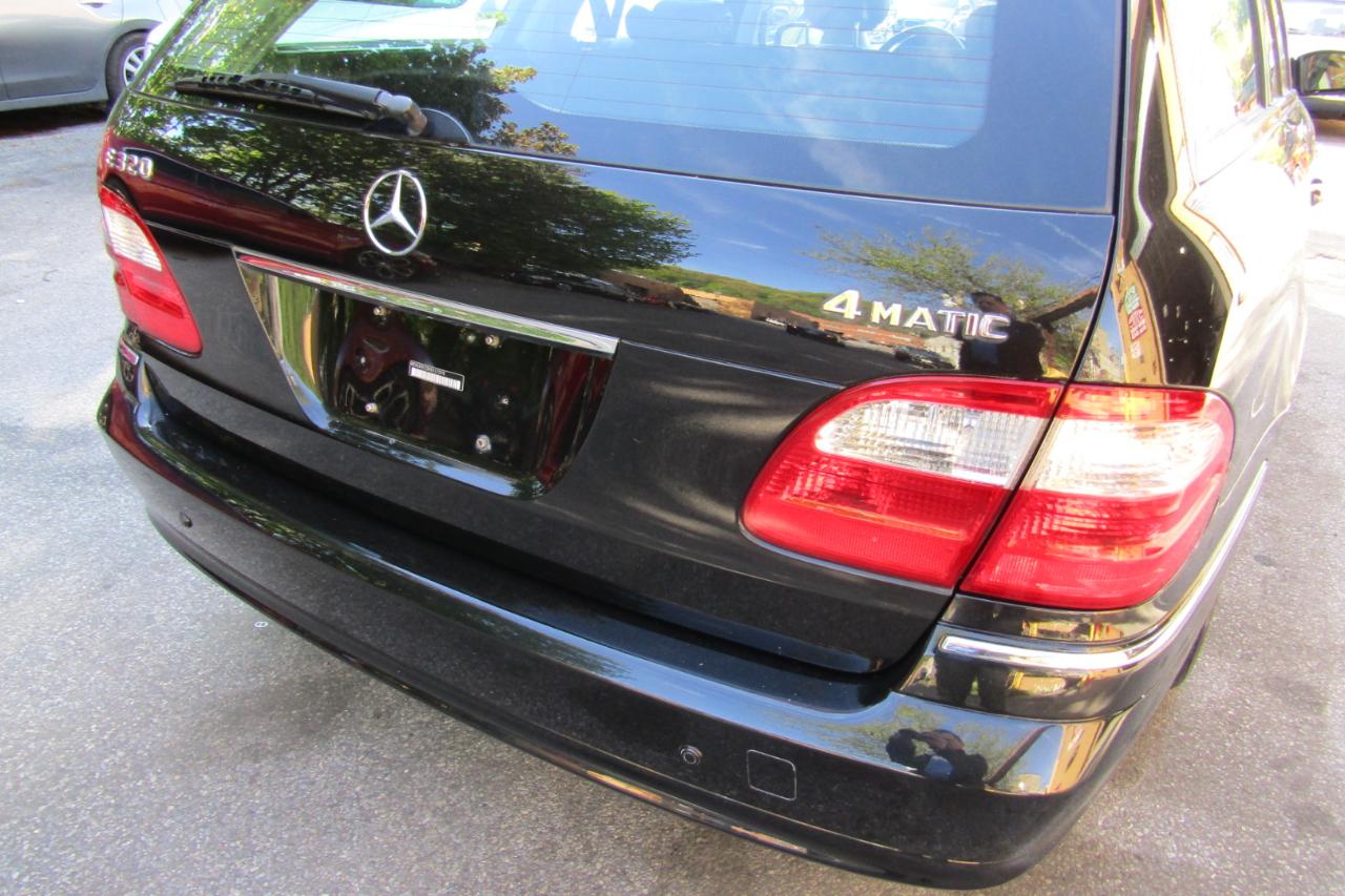 Mercedes-Benz E-Class 4dr Wgn 3.2L 4MATIC 2004