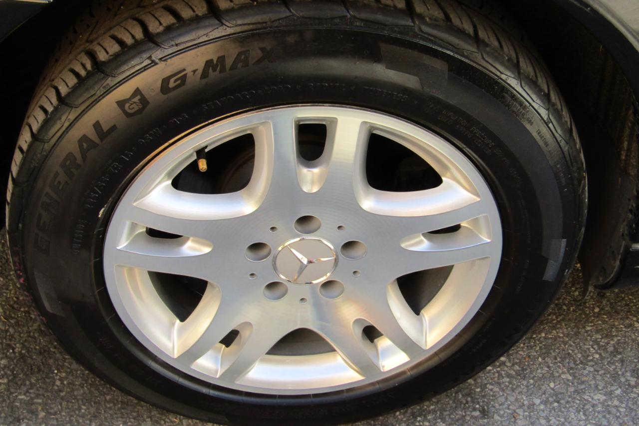 Mercedes-Benz E-Class 4dr Wgn 3.2L 4MATIC 2004