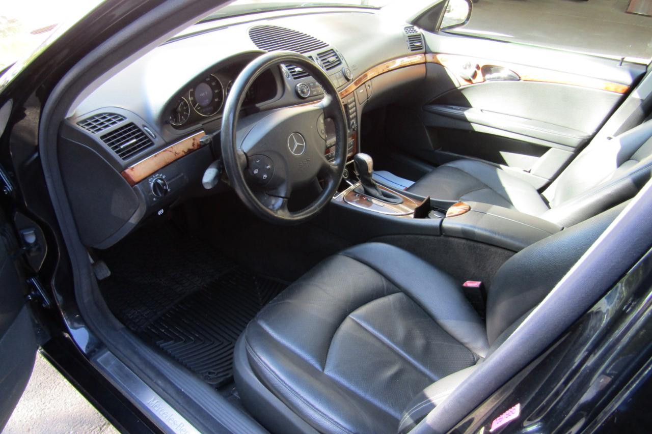 Mercedes-Benz E-Class 4dr Wgn 3.2L 4MATIC 2004