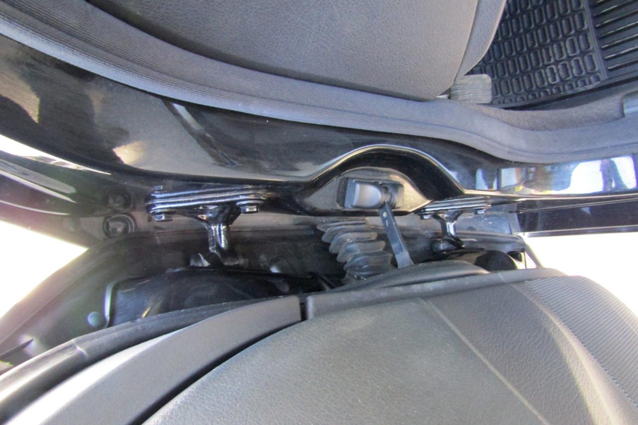 Mercedes-Benz E-Class 4dr Wgn 3.2L 4MATIC 2004