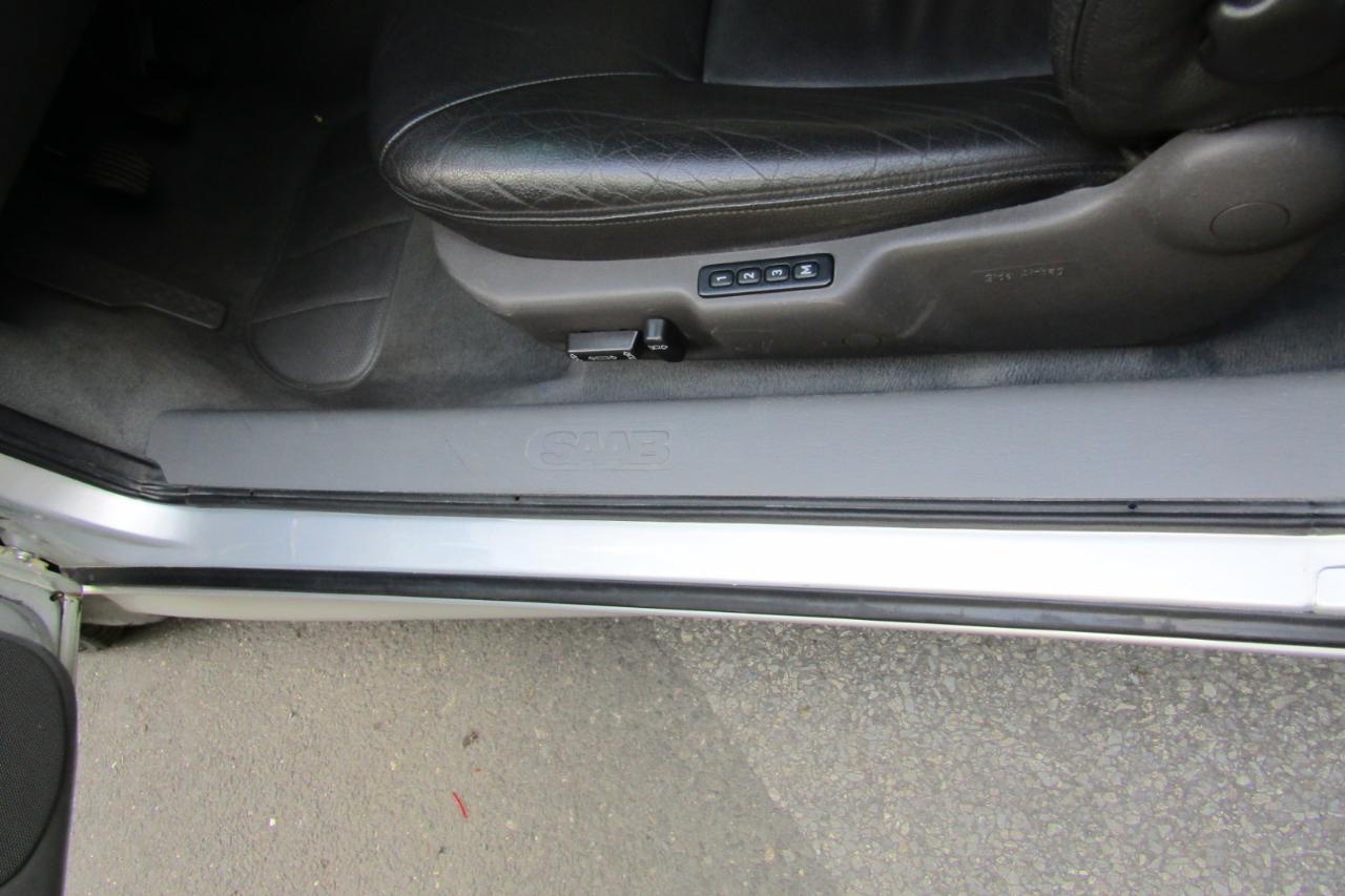 Saab 9-3 2dr Conv SE 2002