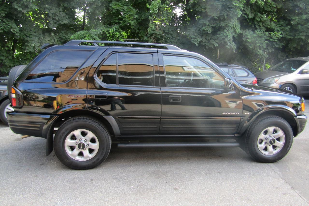 Isuzu Rodeo 4dr LS 3.2L Auto 4WD 1998
