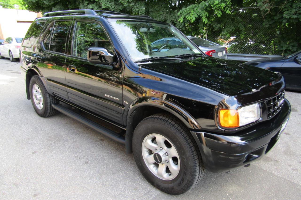 Isuzu Rodeo 4dr LS 3.2L Auto 4WD 1998