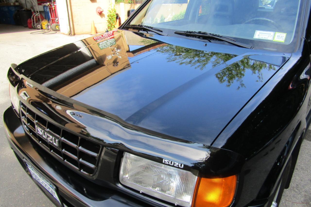 Isuzu Rodeo 4dr LS 3.2L Auto 4WD 1998