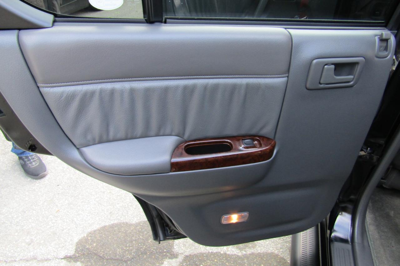 Isuzu Rodeo 4dr LS 3.2L Auto 4WD 1998