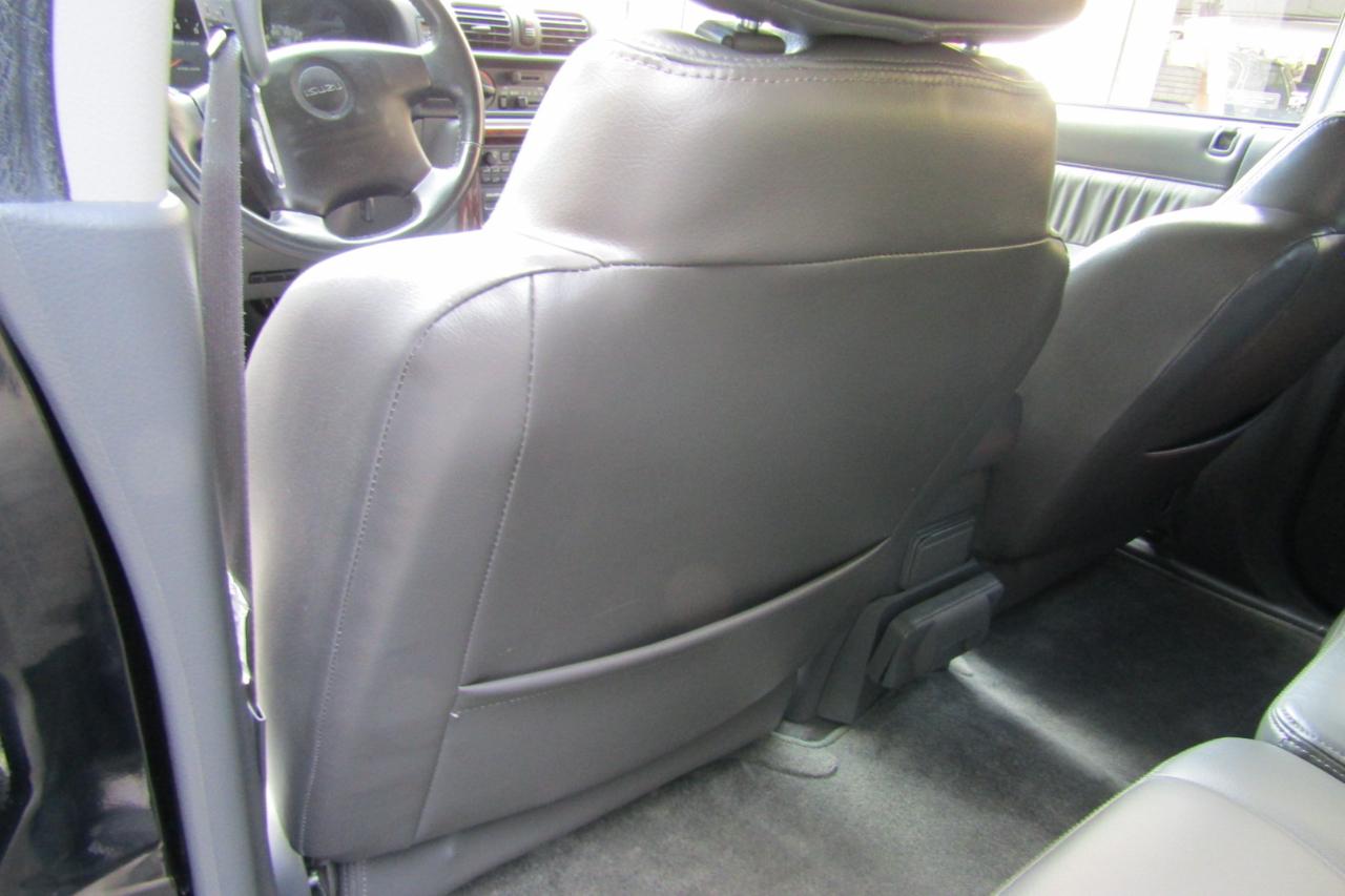 Isuzu Rodeo 4dr LS 3.2L Auto 4WD 1998