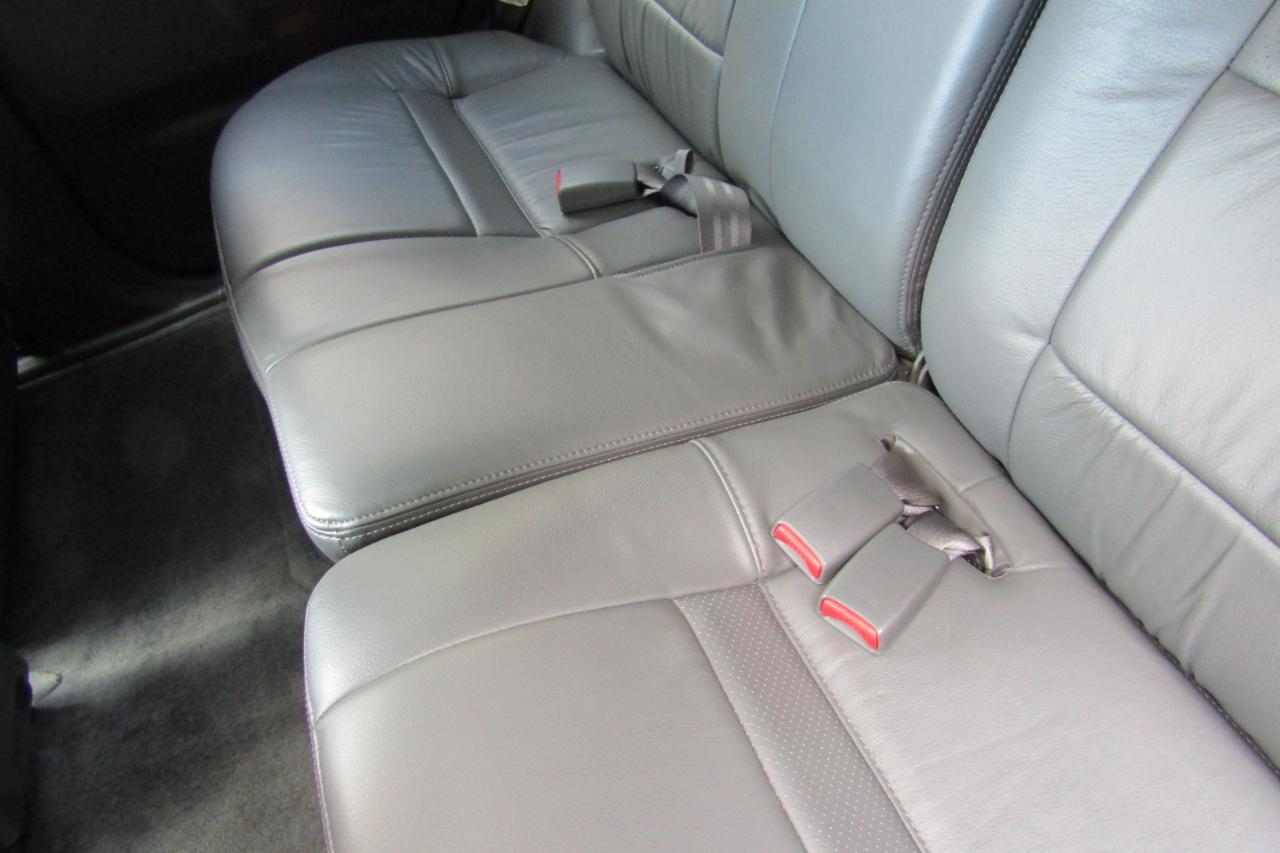 Isuzu Rodeo 4dr LS 3.2L Auto 4WD 1998