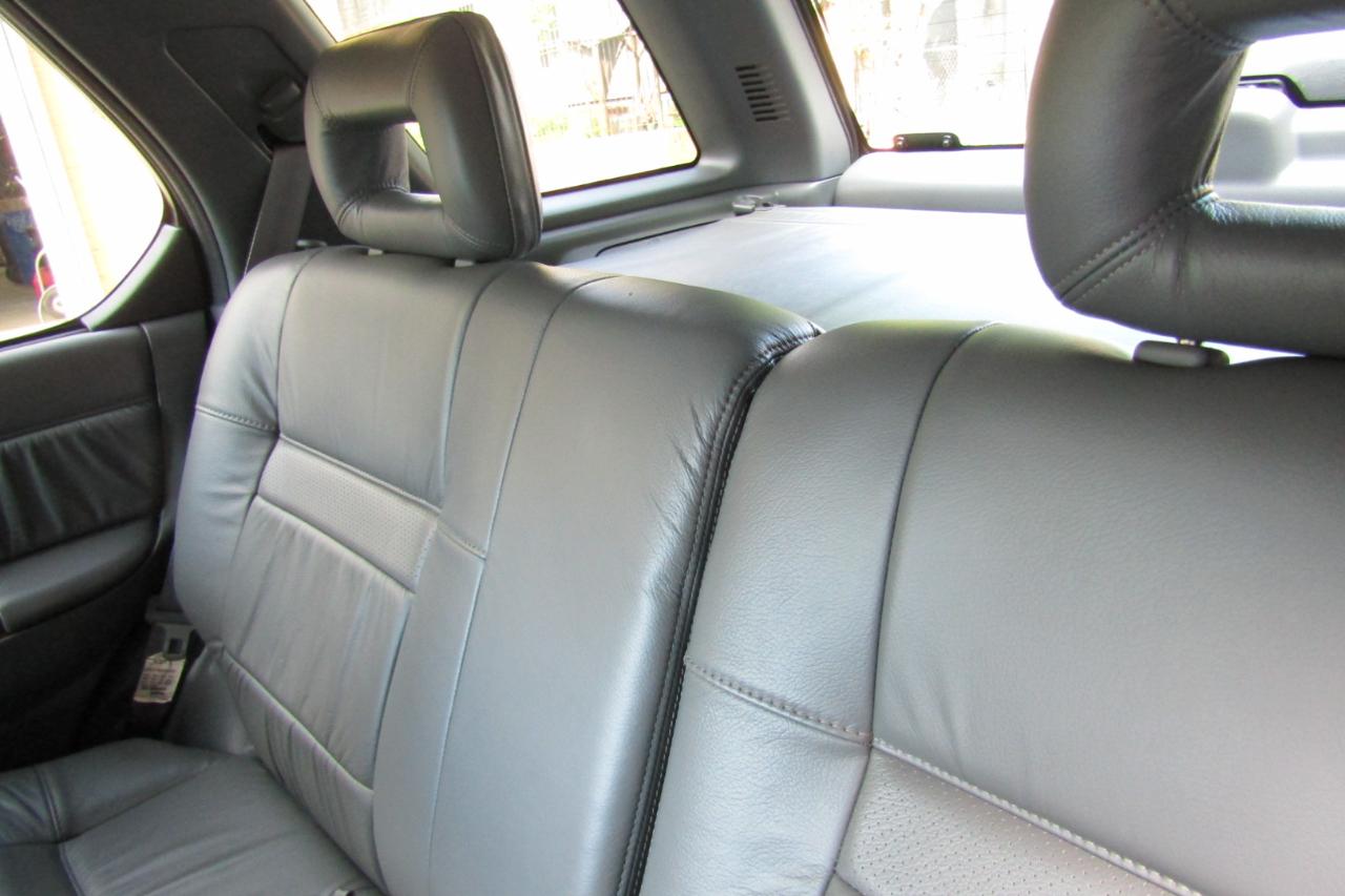 Isuzu Rodeo 4dr LS 3.2L Auto 4WD 1998